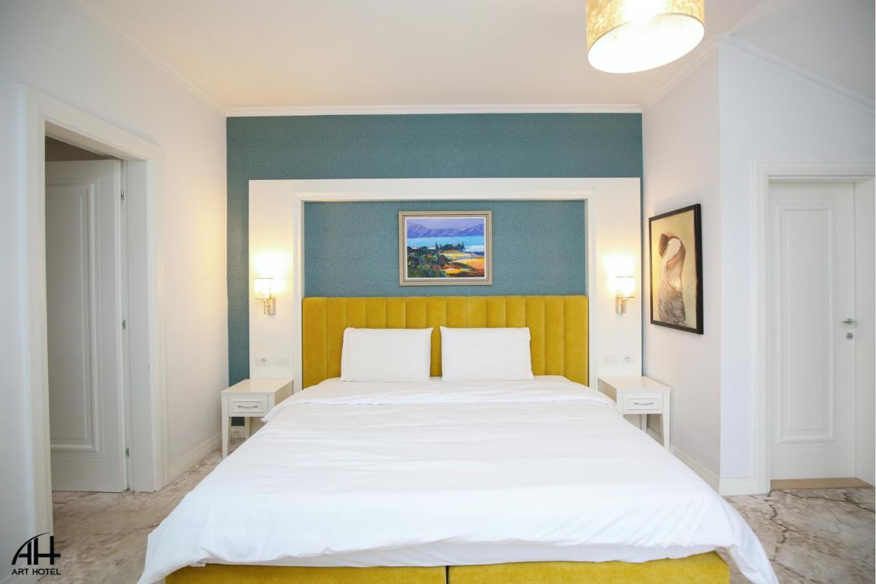 ART Hotel Tirana Bagian luar foto