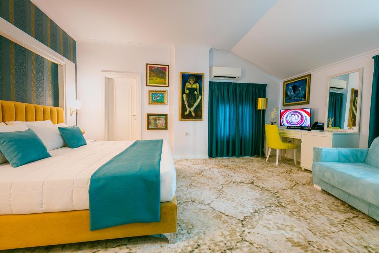ART Hotel Tirana Bagian luar foto