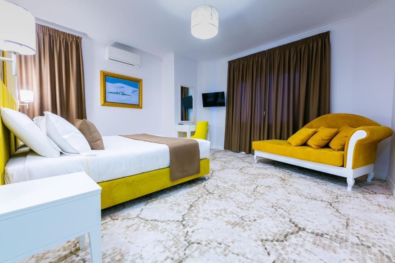 ART Hotel Tirana Bagian luar foto